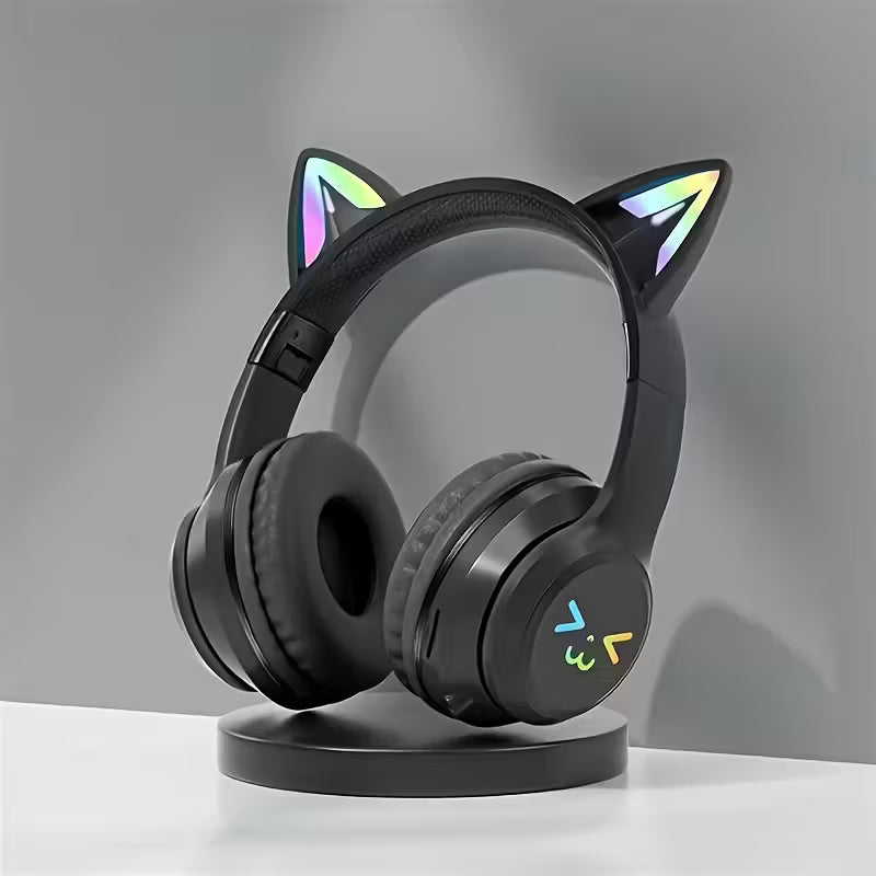 5.1 Chip Wireless Over-Ear Headset with Large Battery Capacity